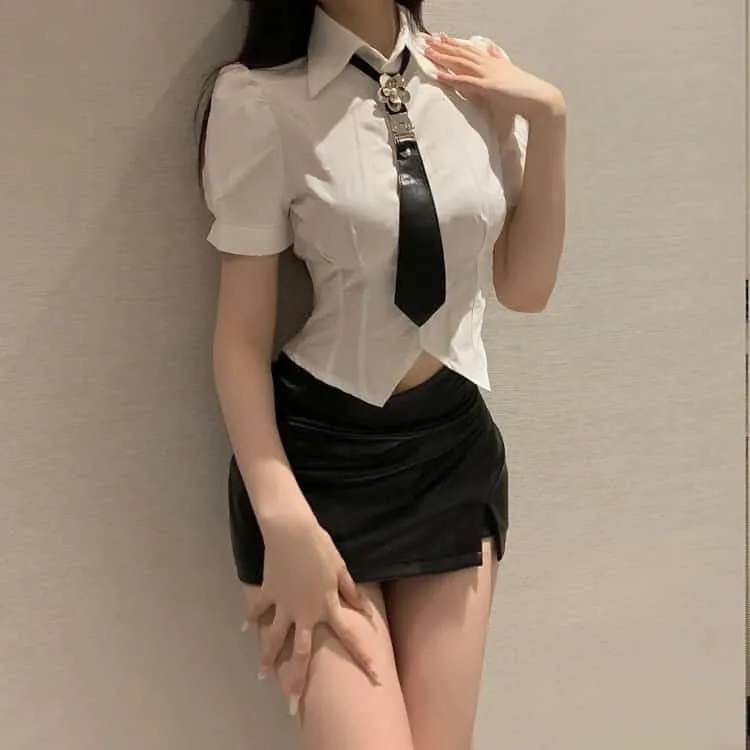 小津安二郎经典《晚春》超清修复：为了让女儿出嫁而编造谎言的父亲，极致克制的日本美学