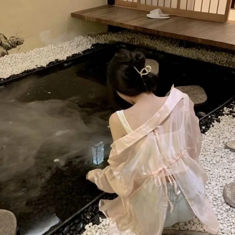【动作燃片】《孤胆特工(大叔)》：元斌帅气救萝莉，韩国版这个杀手不太冷